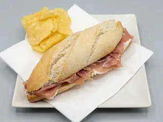 Bocadillo Jamón Serrano