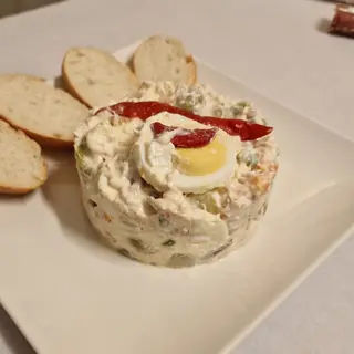 Ensaladilla rusa de la yaya Paca