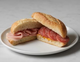 Bocadillo Frío De Fuet