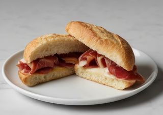 Bocadillo Frío De Jamón Dulce
