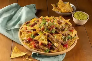 Tapa De Nachos Con Guacamole