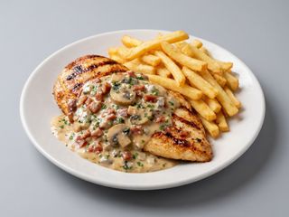 Pechuga de pollo con salsa Boscaiola