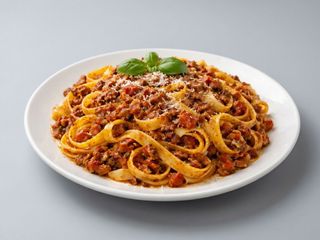 Tagleatelles boloñesa