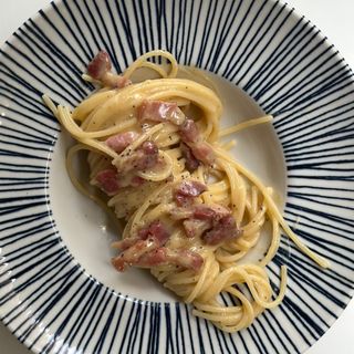 Spaghetti alla Carbonara con Trufa negra