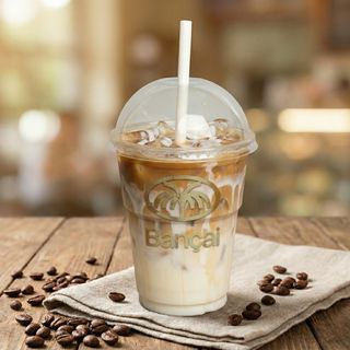 Iced Vanilla Latte Macchiato