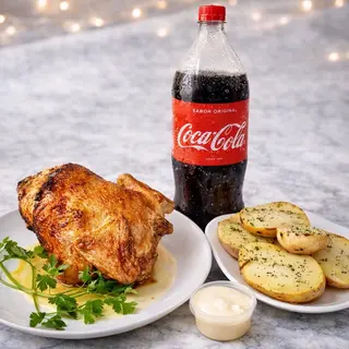 Lote pollo a last (Pollo asado) con patatas + bebida (2 lt.)