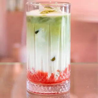 Ice matcha latte de frambuesa