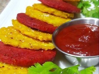 Tostones con salami