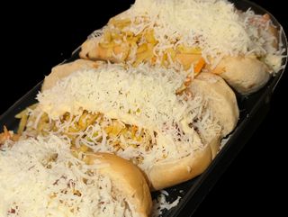 El Caracas Hot Dog + bebida