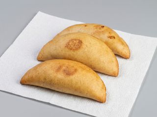 Empanada Carne Mechada