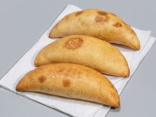 Empanada Pabellon