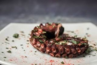 Pata De Pulpo A La Parrilla