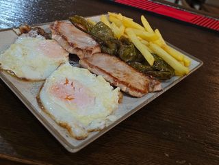 Lomo con midiendo italiano