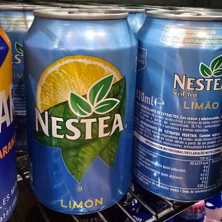 Nesti