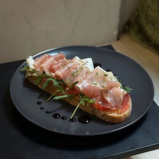 Tostada de jamón ibérico