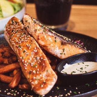 Salmón a la plancha