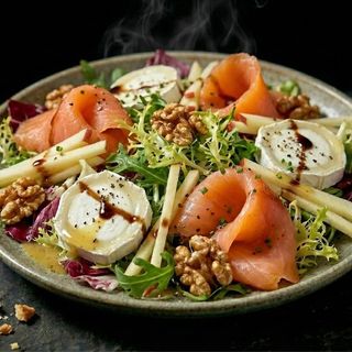 Ensalada de salmon ahumado y rulo de cabra