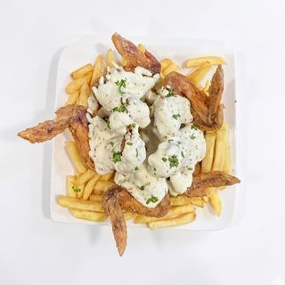 Alitas en salsa acevichada