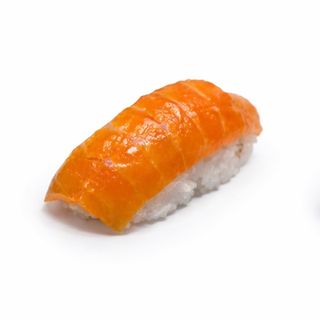 Nigiri Salmon