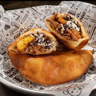 Empanada De Pabellón