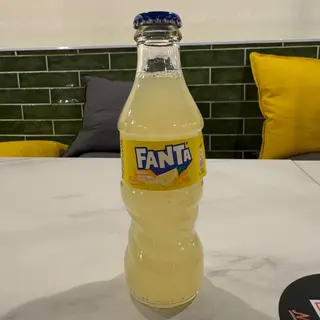 Fanta limón