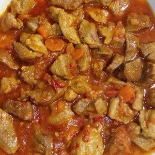 Carne En Salsa (Ración)