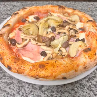 Pizza capricciosa