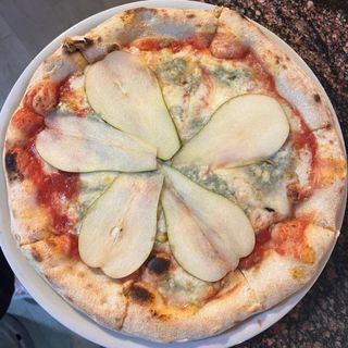 Pizza gorgonzola e pera