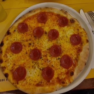 Pizza Peperoni