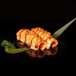NIGIRI DE SALMON FOIE