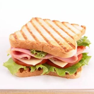 Sandwich De Atún