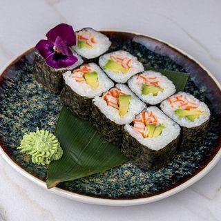 Maki de Surimi y Aguacate (8.Uds)