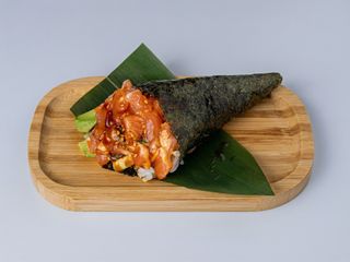 Temaki de Salmón