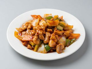 Pollo Con Salsa Picante