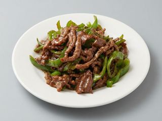 Ternera Con Pimientos Verdes