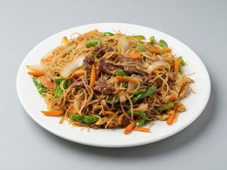 Fideos Chinos Con Ternera