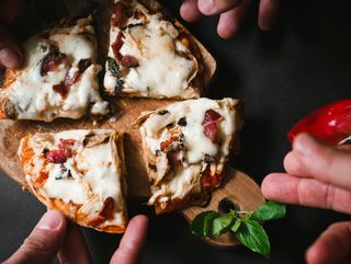 MENU 1 PIZZA MARGARITA