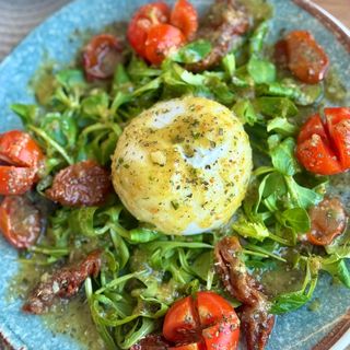 Ensalada De Burrata