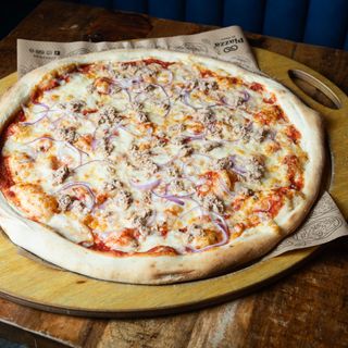 Pizza tonno