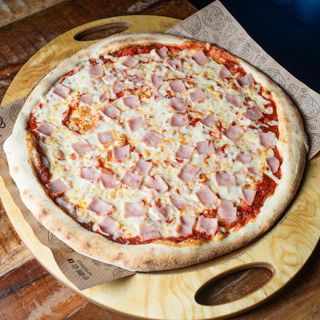 Pizza prosciutto