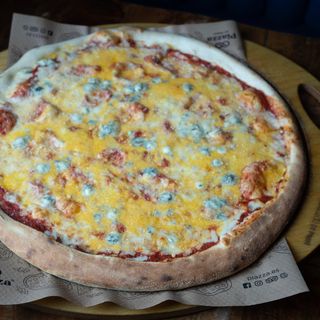 Pizza 4 quesos