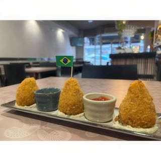 Coxinha Brasileira (4 Uds.)
