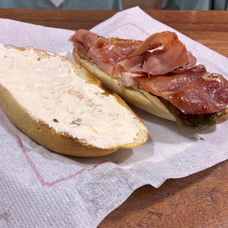 Bocadillo De Serranito (Entero)