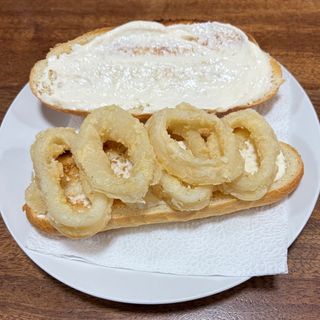 Bocadillo De Calamar (Medio)