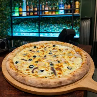 Pizza Putanesca (23 Cm.)