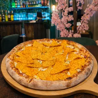 Pizza Con Doritos (33 Cm.)
