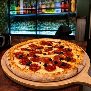 Pizza Ibérica (33 Cm.)