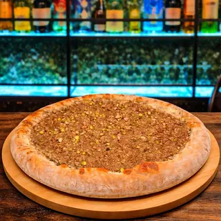 Pizza Dubai (23 Cm.)