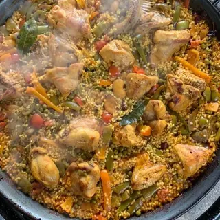 PAELLA DE POLLO