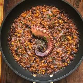 PAELLA DE PULPO
